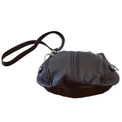 B MAKOWSKY Magnetic Closure Slim Purse -Curriculum & Resources shop 3052132914