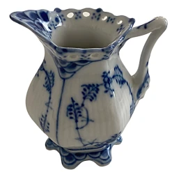 ROYAL COPENHAGEN Fluted Full Lace Made In Denmark 3" Pitcher -Curriculum & Resources shop 3346035844