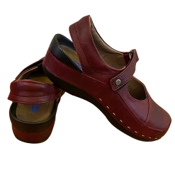 Wolky Strap-Cloggy Vegi Leather Oxblood Shoe Women's Size EU40 US8.5-9