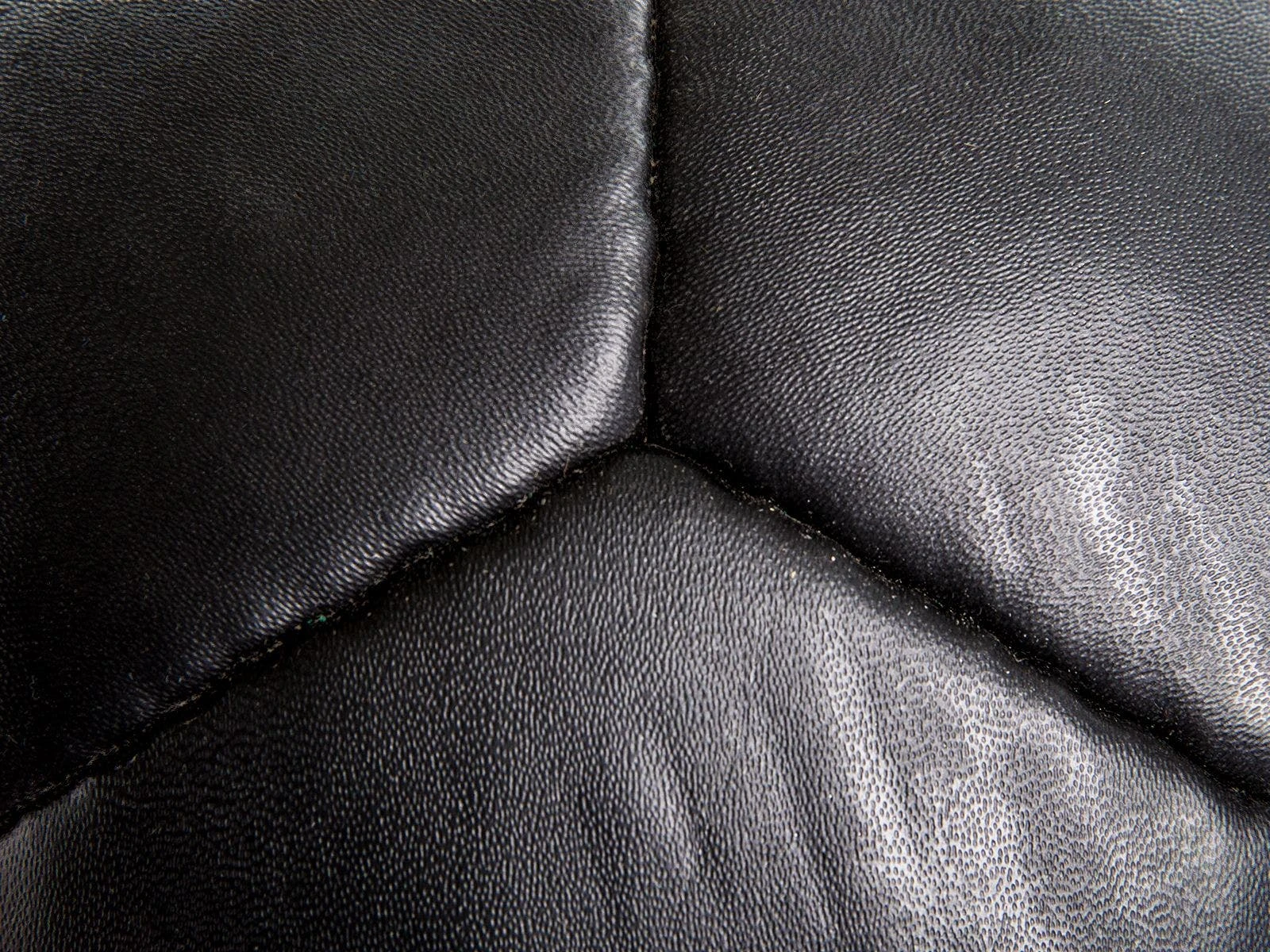 Evolution Kompact Medicine Balls 11 Evolution Kompact Medicine Balls - Image 11